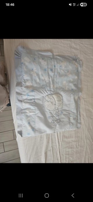 Copertina neonato azzurra