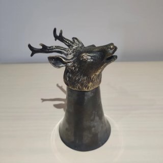 Vaso ciervo bronce y alpaca