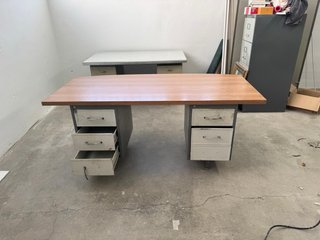Escritorio Vintage Industrial Madera y Metal