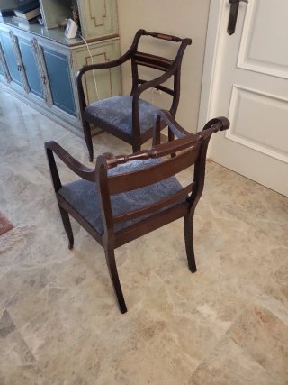 2 Poltrone in legno e tessuto