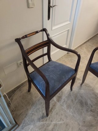 2 Poltrone in legno e tessuto