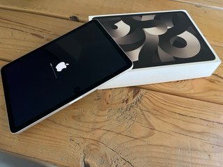 Apple iPad Air 5ª Gen Wi-Fi 64GB