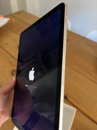 Apple iPad Air 5ª Gen Wi-Fi 64GB