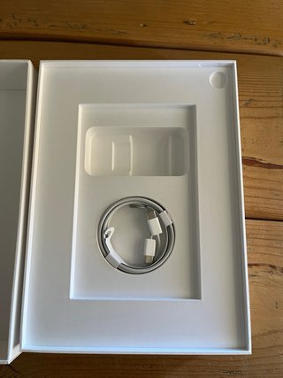Apple iPad Air 5ª Gen Wi-Fi 64GB