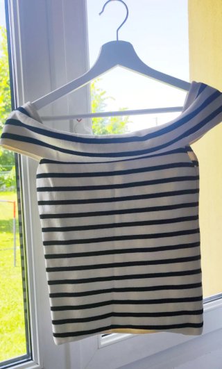 Top spalle scoperte a righe Zara taglia S