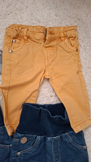 Ropa bebé 6-9 meses, vaqueros