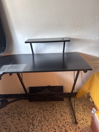 Escritorio esquinero negro