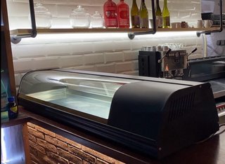 Vitrina Refrigerada Profesional Negra