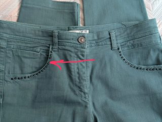 Pantalón verde estilo chino
