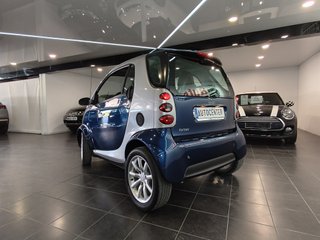 smart fortwo coupe passion 61CV