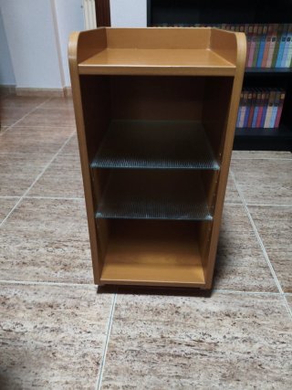 Mueble auxiliar madera y cristal