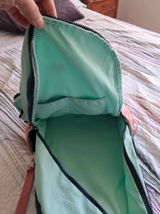 Mochila infantil con estampado divertido