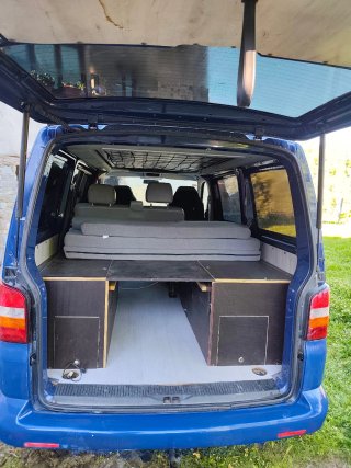 Volkswagen Transporter T5 2009