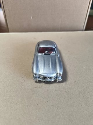 Mercedes 300SL escala 1/43
