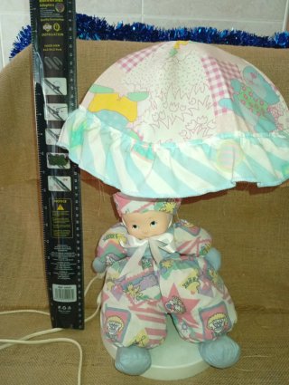 Lámpara infantil de muñeca