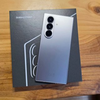 Samsung Galaxy Z Fold 7 Plata