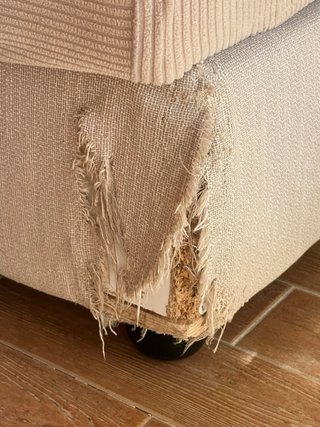 Sofá chaiselonge con canapé beige