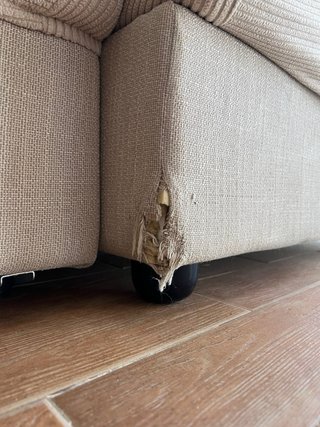 Sofá chaiselonge con canapé beige