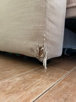 Sofá chaiselonge con canapé beige