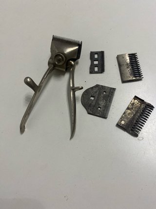 Máquina antigua cortar pelo + 4 cuchillas