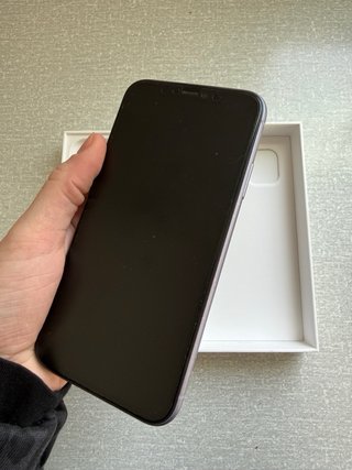 iPhone 11 Morado