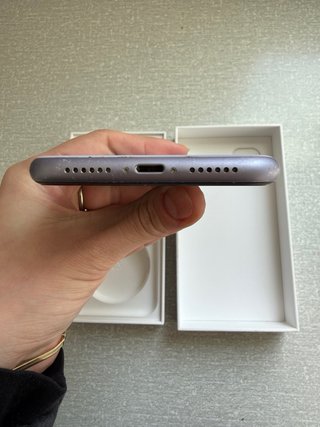 iPhone 11 Morado