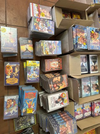 Gran Lote 450 VHS Precintados