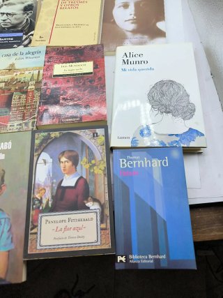 Novelas contemporánea 10€ unidad