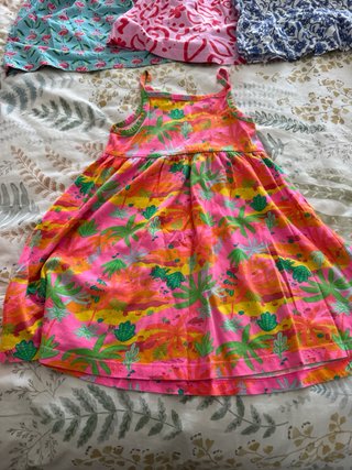 Lote 8 vestidos niña 5-6 años