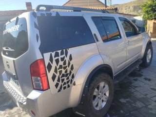 Nissan Pathfinder 2006