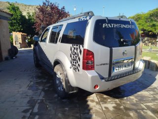 Nissan Pathfinder 2006