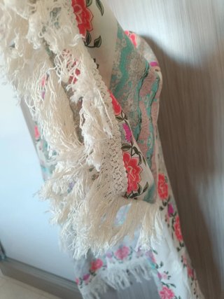 Kimono Zara estampado con flecos talla única