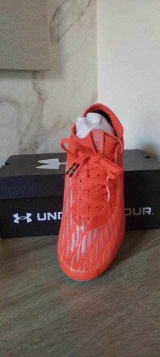 Zapatillas Under Armour Naranja y Verde