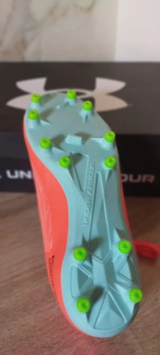 Zapatillas Under Armour Naranja y Verde