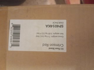 Soportes de suelo para altavoces Kef