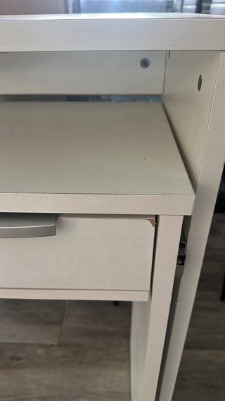 Escritorio extraíble blanco