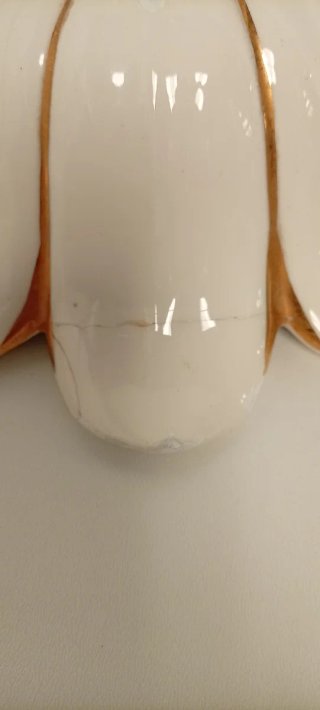 LÁMPARA DE SOBRE MESA VINTAGE DE CERAMICA