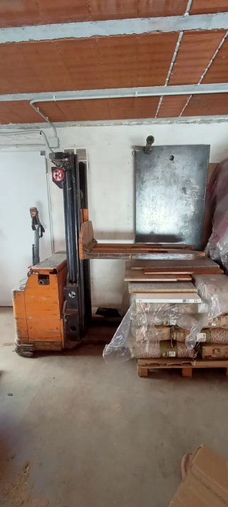 Elevador eléctrico