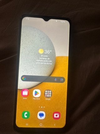 Teléfono Samsung Plata
