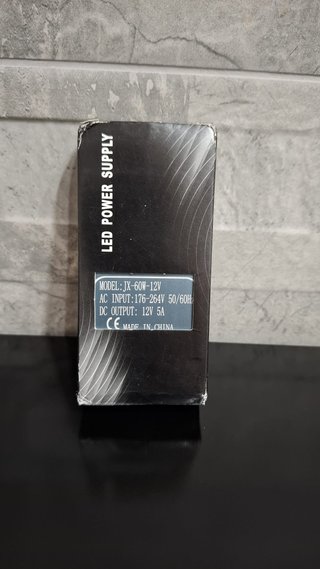 Fuente de Alimentación JX-60W-12V