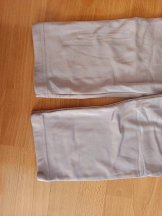 Chándal Closa Gris con Bolsillo Amarillo