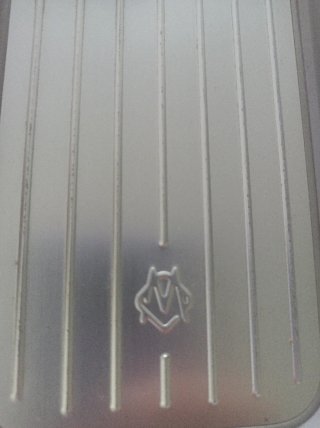 Funda iPhone 15 Plata