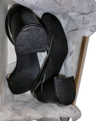 Sandalias tacón negras