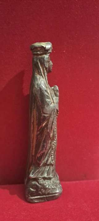 Virgen antigua metalica