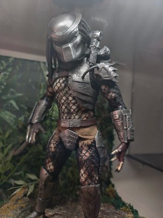 Figura Predator Hot Toys