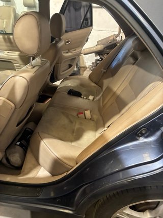 Lexus Is200