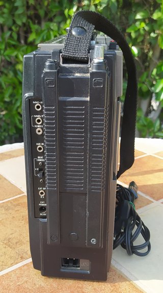Radio Cassette Sanyo BoomBox M2450F