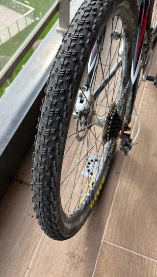 Bicicleta Montaña Giant Talon L
