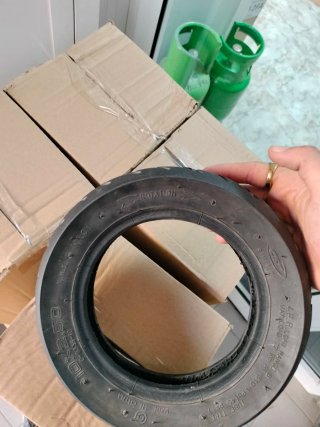 Rueda Patinete 10x2.50 Nylon