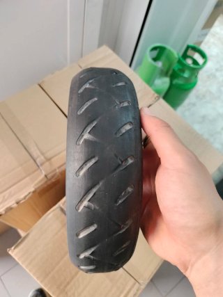 Rueda Patinete 10x2.50 Nylon